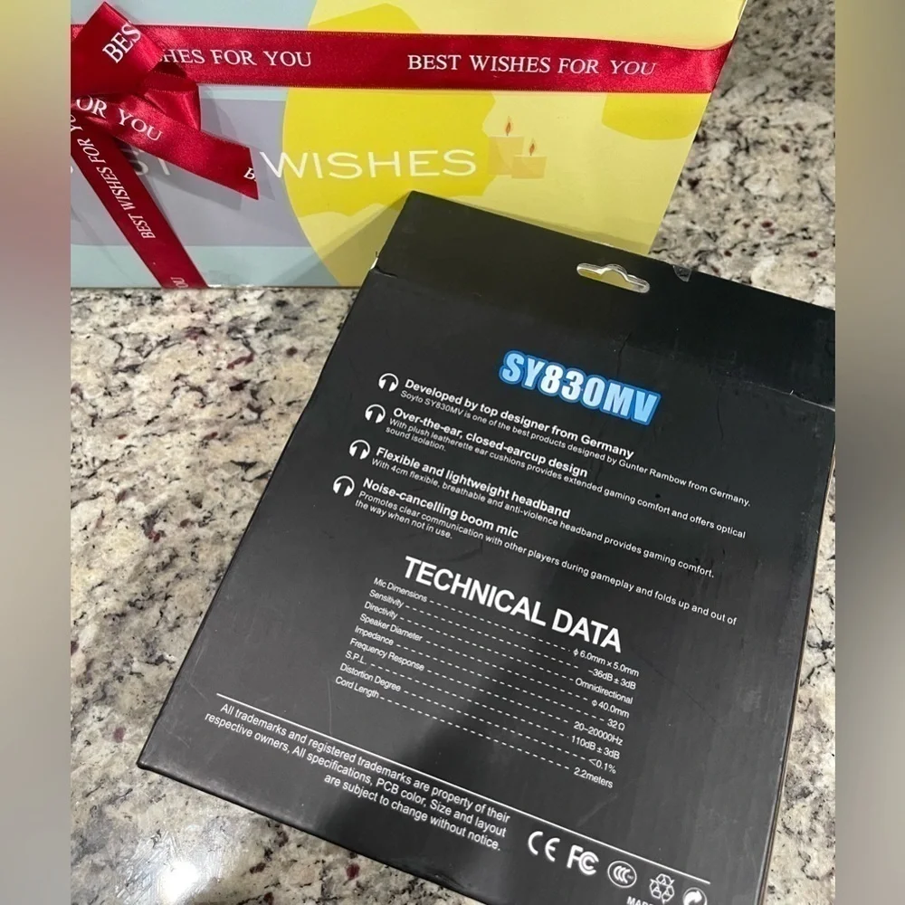 N/A gaming headphones
